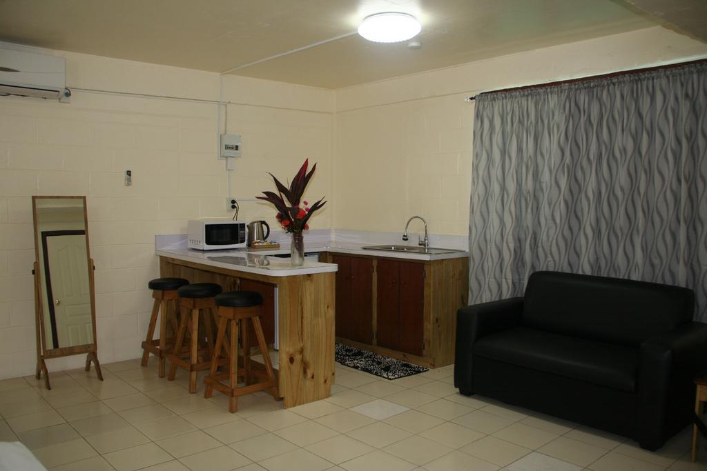 Moatoga Hotel Απία Εξωτερικό φωτογραφία