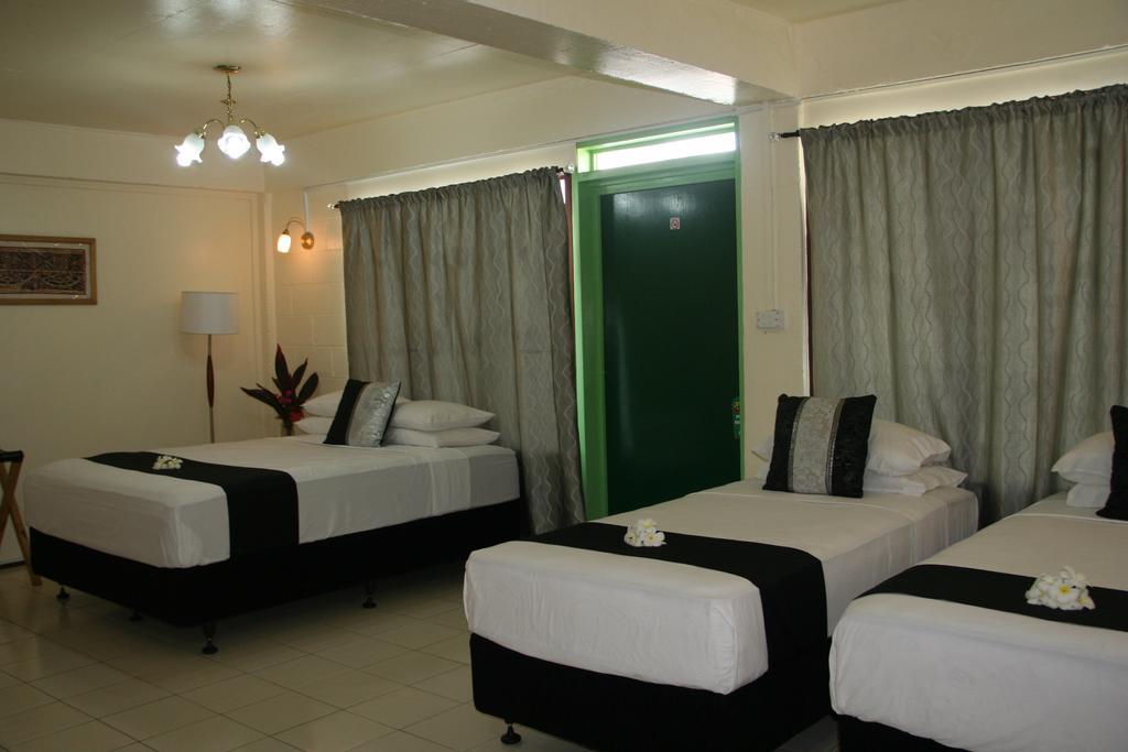 Moatoga Hotel Απία Εξωτερικό φωτογραφία