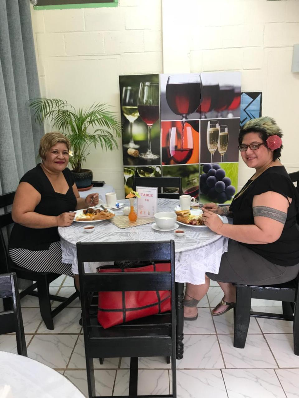Moatoga Hotel Απία Εξωτερικό φωτογραφία
